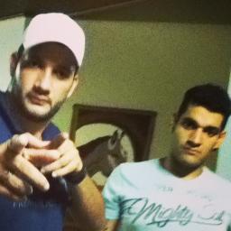 Siga o twitter oficial da dupla @Jean_e_Daniel e ouça o lançamento #NãoTemJeito http://t.co/XL0mMBMbcg