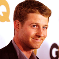 Official Twitter for http://t.co/YDINhDHzQr. Follow us for the latest news, photos, videos, & media for Ben McKenzie! Ben's Twitter: @ben_mckenzie
