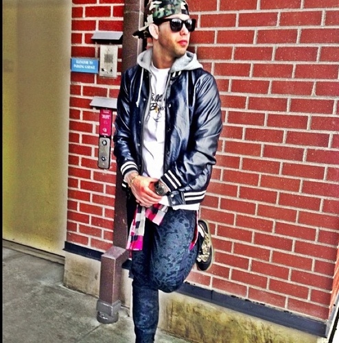 Lee_RichKids's profile picture. Follow my instagram Lee_urbanity...Owner of @UrbanityShop206 and @RichKidsBrand...Entrepreneur...The best way to predict the future is to invent it