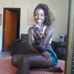 Eu sou uma menina muito fofa,mas se vier se meter                           comigo,ou com um dos dos meus leva.