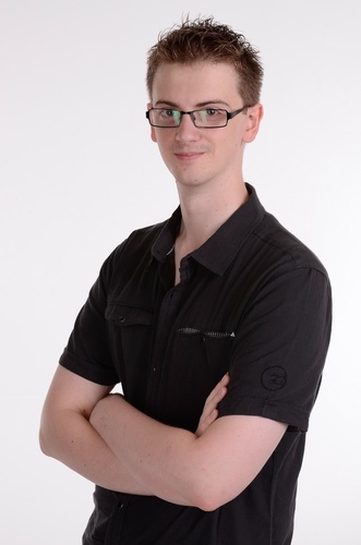 Basically I'm That Guy. coder, actor, techie, weirdo, awesomeness and all round genius ;P