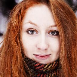Все, что связано с творчеством!!! Рисую, пою, пишу, всего чуть-чуть и ничего конкретного)))Ах, да! Люблю Ирландию, танцую irish-танцы и вообще я рыжая))