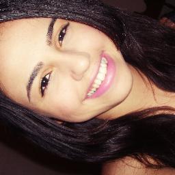 18 anos, Noiva, Pedagoga 
 Felicidade *--*