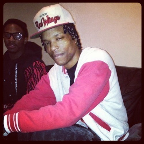 wanna know bout me follow me