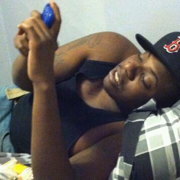 ThemanToknow88's profile picture. same shit same toilets