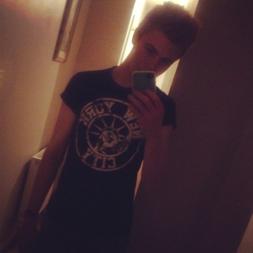 Connor_Rowlands's profile picture. •LoveLife,LoveMyGirlfriend•