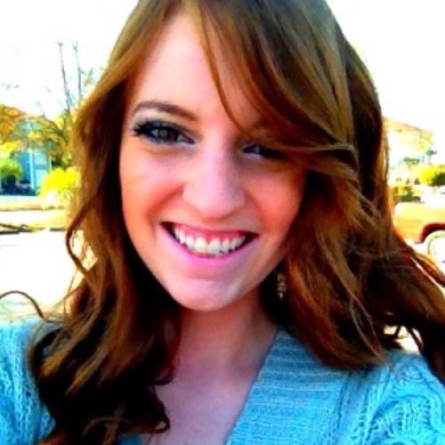 ✝ Following Jesus. Psych Major. Liberty University. Washington State. Starbucks addict. 
2 Corinthians 12: 9-10