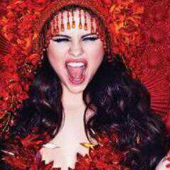 PerfectSelenaaG's profile picture. 