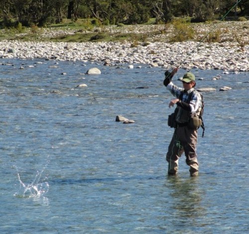 eliasaguilar77's profile picture. Logopeda de profesión que no podólogo ni ventrílocuo.