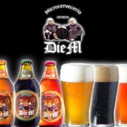 Somos Grupo Die M, conformado por Restaurantes Budapest y nuestra propia cerveza, Die M, 100 % natural. Desde el año 2000 entregamos nuestro brebaje