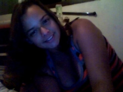 sou meio perdida,sou meio alegre,sou assim,dificil de desvendar...