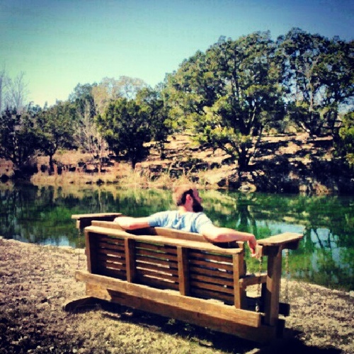 Jare_bearz's profile picture. Undercover poet