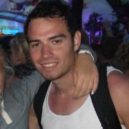 verpleegkundige-brandweerman, rugbspeler, houdt van fitness, sociaal, model, adult