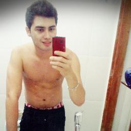 Não grite alto sua felicidade, a inveja tem sono leve