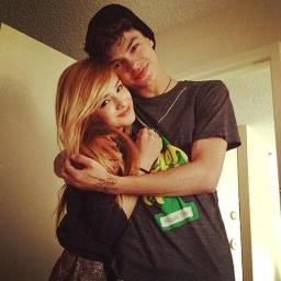 Yay yay ..I left my family 
I still take care of my sister @sarahchosen
No one tell Fabian or Nina Rutter u saw me
I'm in love with my bff lyssa