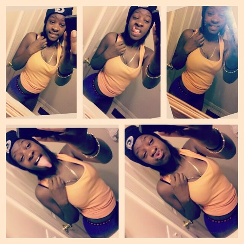Mee && Taylor Ag The World Add Mee On Kik : Dope_Baby15 ' IG Obey_keoshia