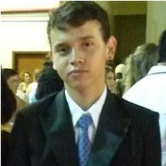 eu sou oqe sou e nao oqe qerem qe eu seja, pk ninguem inveja o feio ou odeia o fraco
