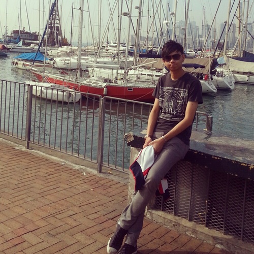 best quotes ' don be too confident, cause confident makes you disappointed' :p