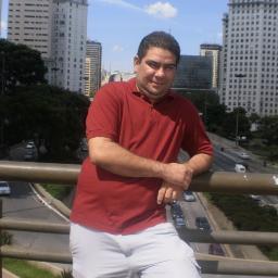 Contador a 11 anos Formado Pela UNAMA, Cara Legal Com Quem Merece, Pai de um Lindo Casal de Filhos, Remista, Flamenguista, Católico, Apostólico, Romano...