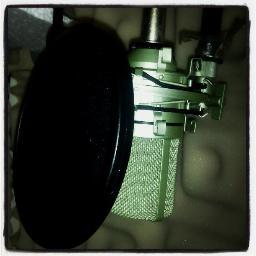 HipHopMuscle's profile picture. Want me to promote your music?? Tweet it to me or tweet the link, and if you're following me, i'll retweet. Follow the facebook page!! https://t.co/RemPnSgx3z