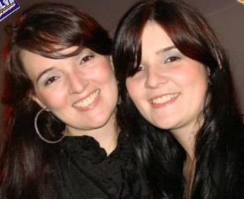 AreViana's profile picture. 