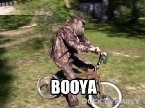 SiRobertsonx's profile picture. Backup for @xSiRobertson. COWABUNGYA!