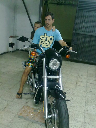 javicarrasco10's profile picture. choquero y amante de huelva,pero viviendo en moguer por que dos tetas tiran mas que dos carretas y que viva Huelva