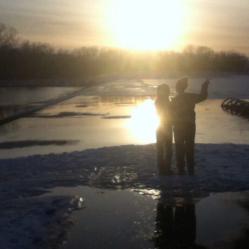 _Marisah_Miller's profile picture. Like the ocean pulls the tide in just to hold it close, like the rain in a rainstorm makes the flowers grow, you're the reason i believe in somethin i dont know