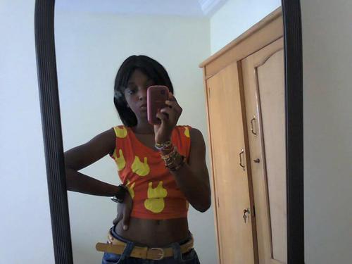 i luv mhii loadz........(i noe maself vewi much)
wen i follow, ,,,,,,  jx follow baq..