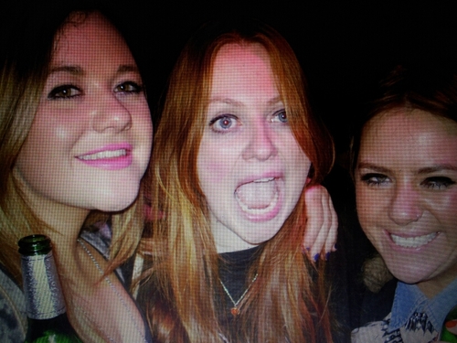 WillyBilliams1's profile picture. I’m a comic standing infront of a comedy show producer asking them to book me