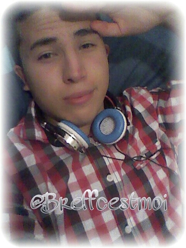 Breffcestmoi's profile picture. #TeamFootballe #TeamFcBarca #TeamMarocain #FouinyTeam ♥ J'ait 17 ans et demi je m'appelle Youssef :)