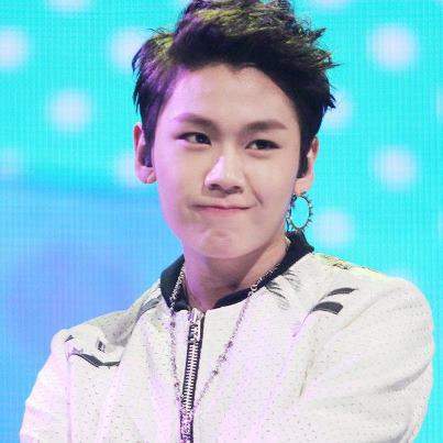 ilhoon both ► เด็กลิงน่าฟัด(?) คึกๆ-.,- ผมหล่อนะเออ ฟอลมานะครับ^^ ♥@Peniel_CNP  #lunefam
