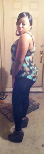 Livin life with no regrets. Love all, Trust few. #Class2013 #FollowBack