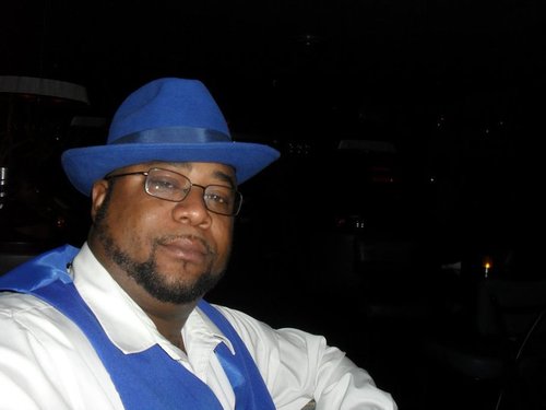 4EvaPhatDaddy's profile picture. Stay yo ass outta my damn DMs! Your not paying me and I'm damn sure not paying you! If I wanted what you were sellin I'da asked for it!