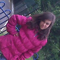 alisagabriela's profile picture. Pinky swear ile follow back3 xx