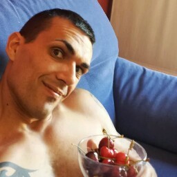 ramsoner's profile picture. si luchas puedes perder,si no luchas estas perdido