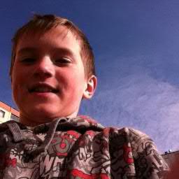 SuTjAgIn13's profile picture. 