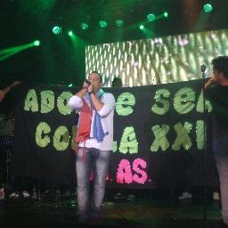 somos seguidoras de banda xxi y vamos adonde sea por ellos!!somos felices haciendo las locuras que vivimos para poder verlos y disfrutamos cada salida xxinera!!