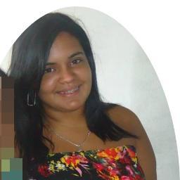 Não mim julgue como seu eu fosse um livro, buscando a capa para pode julga, mim conheça e veras que eu sou completamente diferente do que você imaginava.