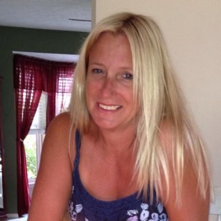 KimColasanti's profile picture. 