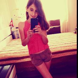 I'm biggest fan of yours you're very very best singer , and i love you so much and please follow me and talk to me okay ?♥Love youu ♥