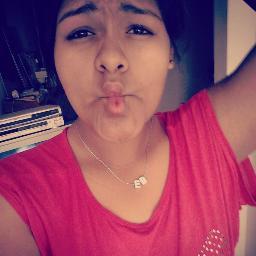 Sonrie, al enemigo le molesta:)