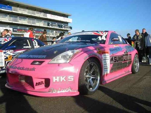 Arryiena's profile picture. Love music n cooking especially Nasi Lemak !