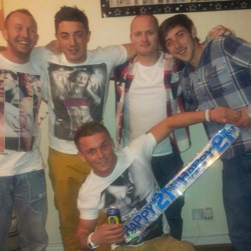 Nathanhutch22's profile picture. Work hard, play harder;) MUFC!!!! Follow me and ill follow back