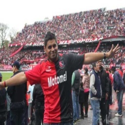 _usergiaolf's profile picture. |1998|Mcfly Ed Sheraan Melendi.Goizi, Uau uauuuuu!  Gossp Girl. Tumblr*-* Vans,todas en mi rmario. Balonmano. Liliputiense sity.