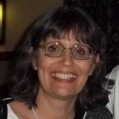 Freelance writer, book lover, teacher.