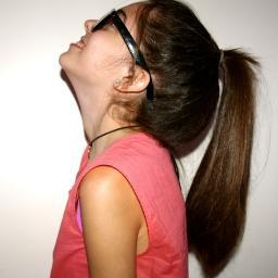 im girl 16 years old   and follow me i'll follow u back ^__^