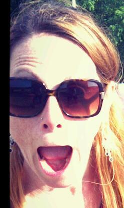 Editor extraordinaire & media-hound momma, battling crises of fashion & child indignation with good friends, Goodwill & a touch of insanity.
