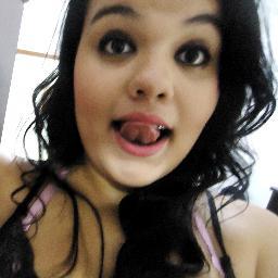 - Sorria sempre, principalmente diante daqueles que desejam suas lágrimas. :*