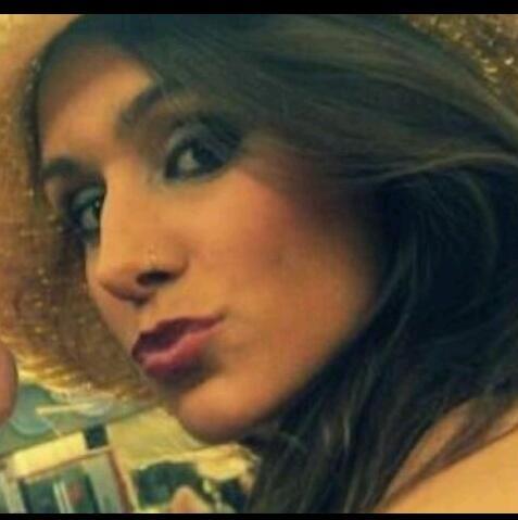 ARGI LA MEJOR PERSONA QUE A PASADO POR GH ..PERO COMO NO SABEN QUE HACER PARA GANAR AUDIENCIA PUES HACEN DAÑO A LA GENTE